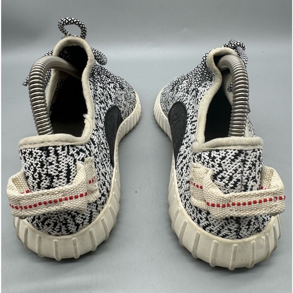 Adidas Yeezy Boost 350 Kids Size 6 Turtledove - Picture 4 of 6